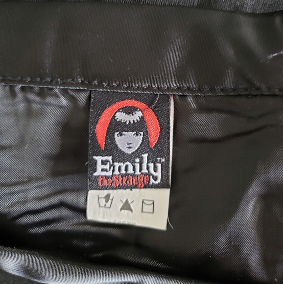 Emily The Strange pencil skirt - Picture 5 of 5